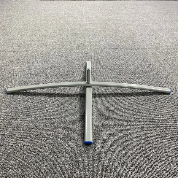 Base transversale pliante économique